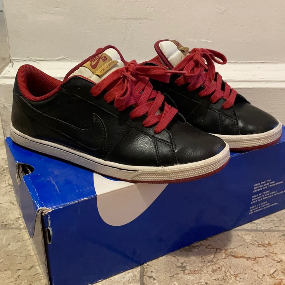 Nike Sb Zoom Classic 317719-002 Black/Red Size US8